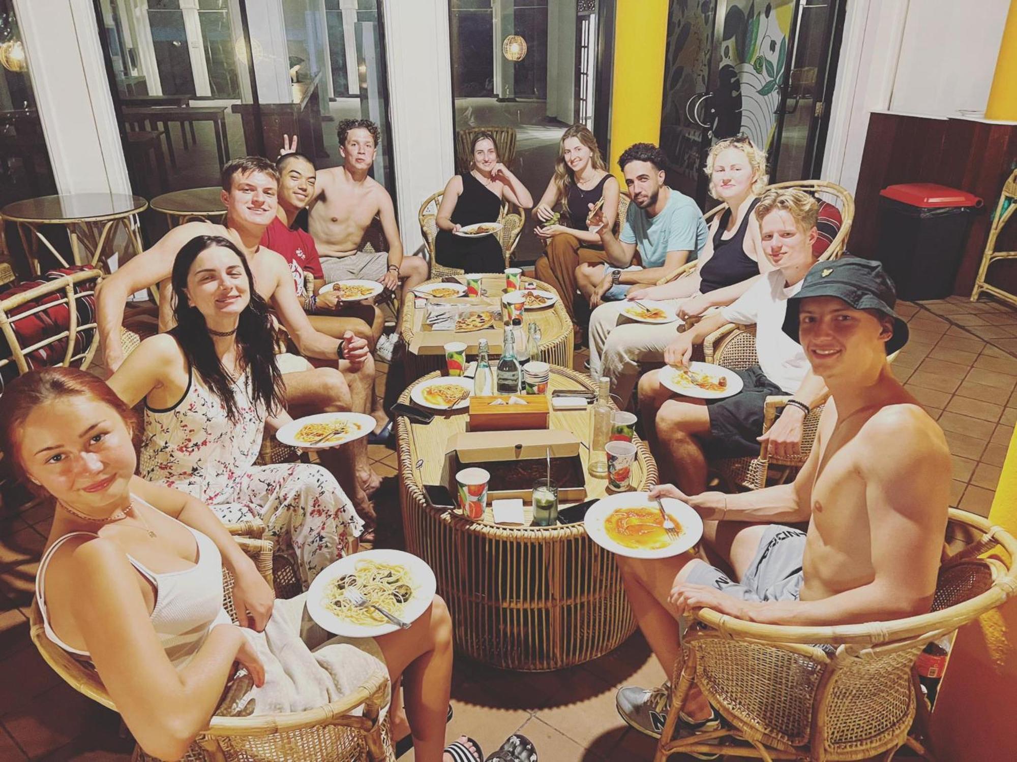 Hummus Hostel Hikkaduwa Exterior photo