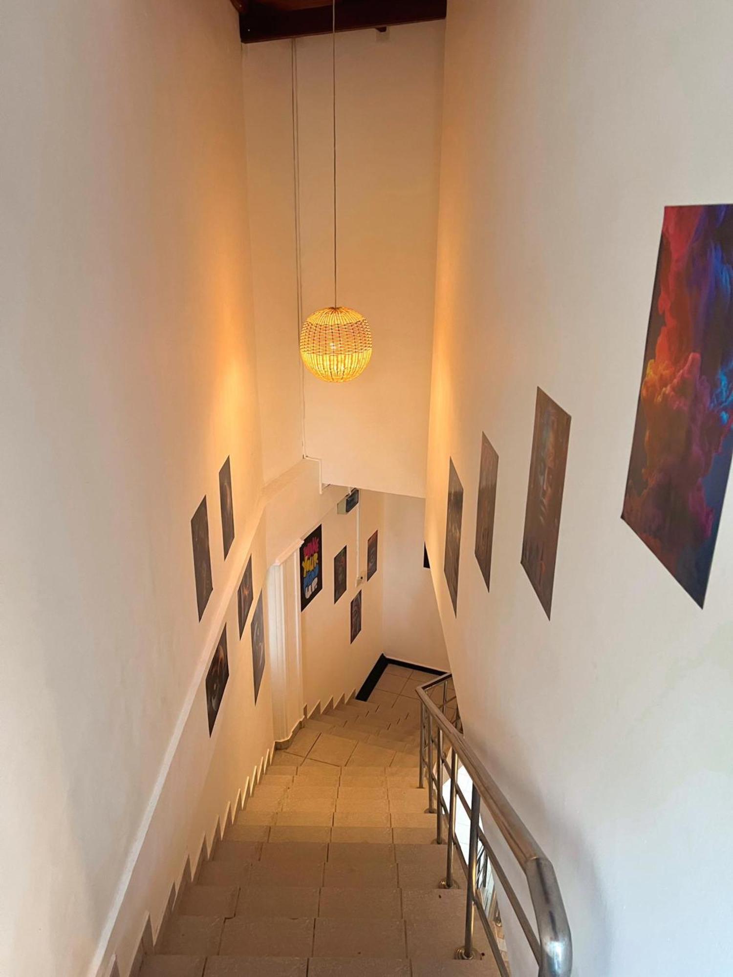Hummus Hostel Hikkaduwa Exterior photo